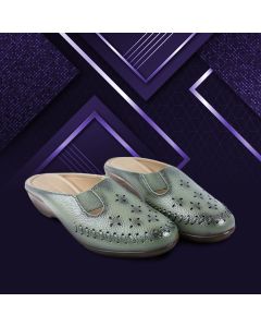 Women Woven Design Mules