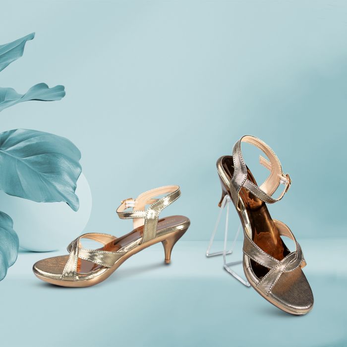 Blue Gianni bono heels size 8 m | Heels, Shoes women heels, Elegant high  heels